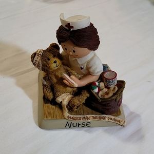 Zingle Berry Nurse figurine Nurses make the hurt go away 90s